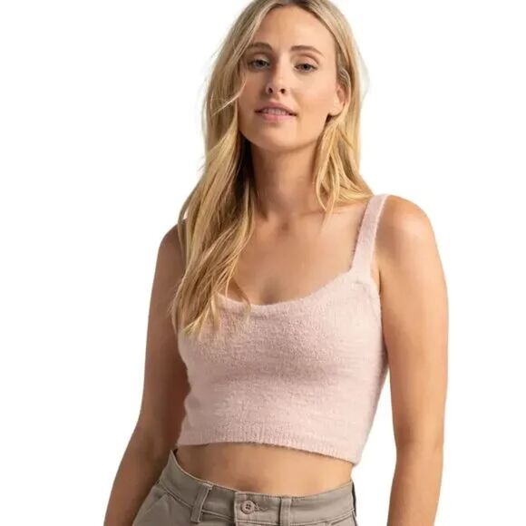 Sky and Sparrow Fuzzy Blush Pink Knit Cropped Tank - Small - Picture 1 of 6